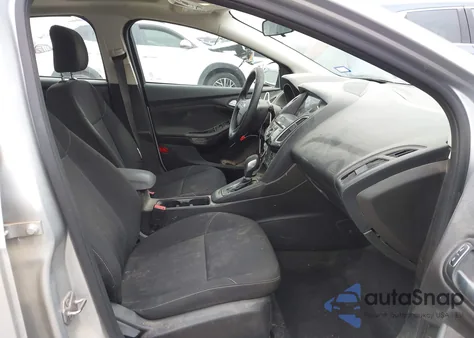 2017 Ford Focus Sel z USA, uszkodzony, nr VIN 1FADP3M28HL332519